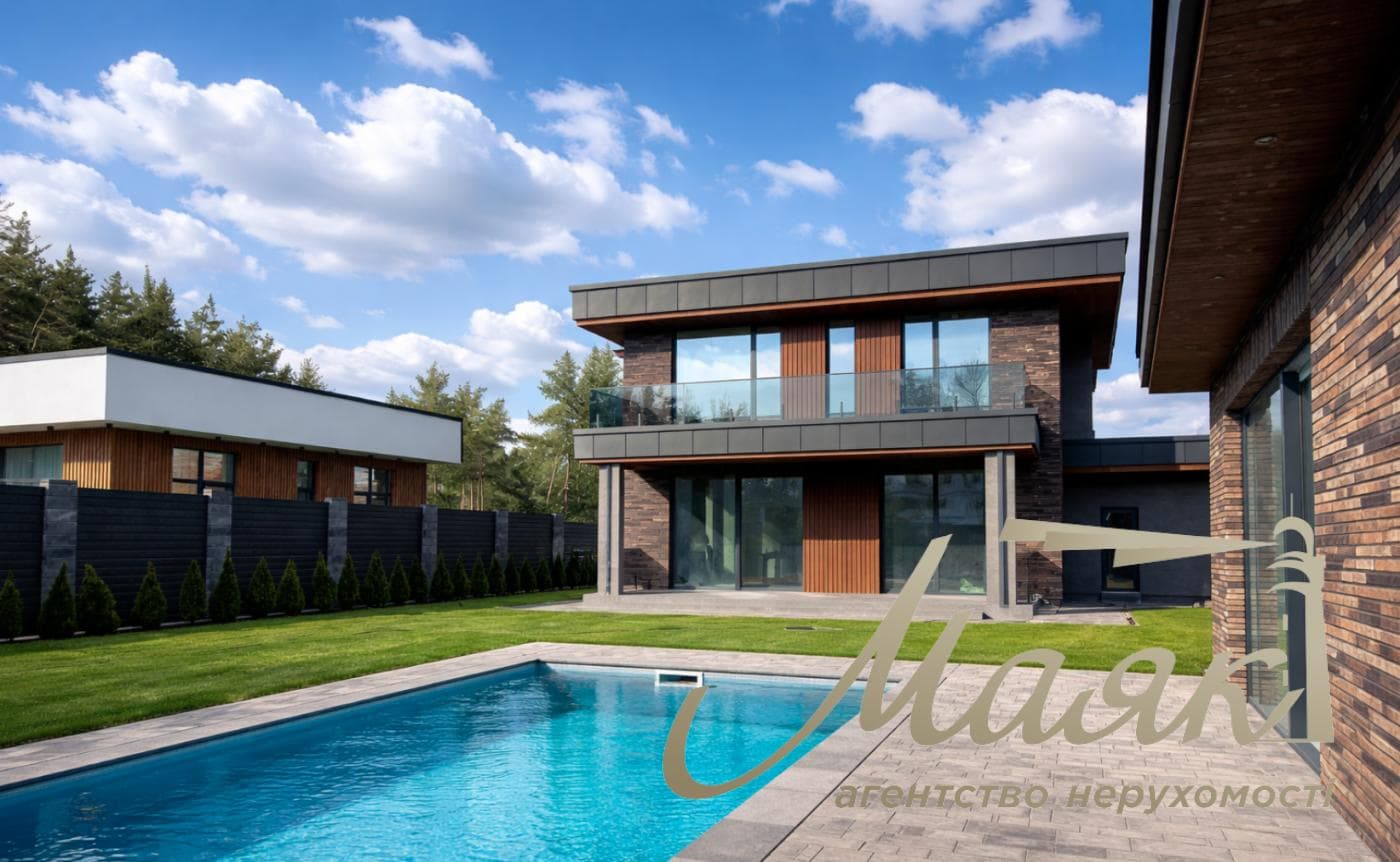 Продаж 2-х поверхового 378м2, КМ Нова Ходосівка
