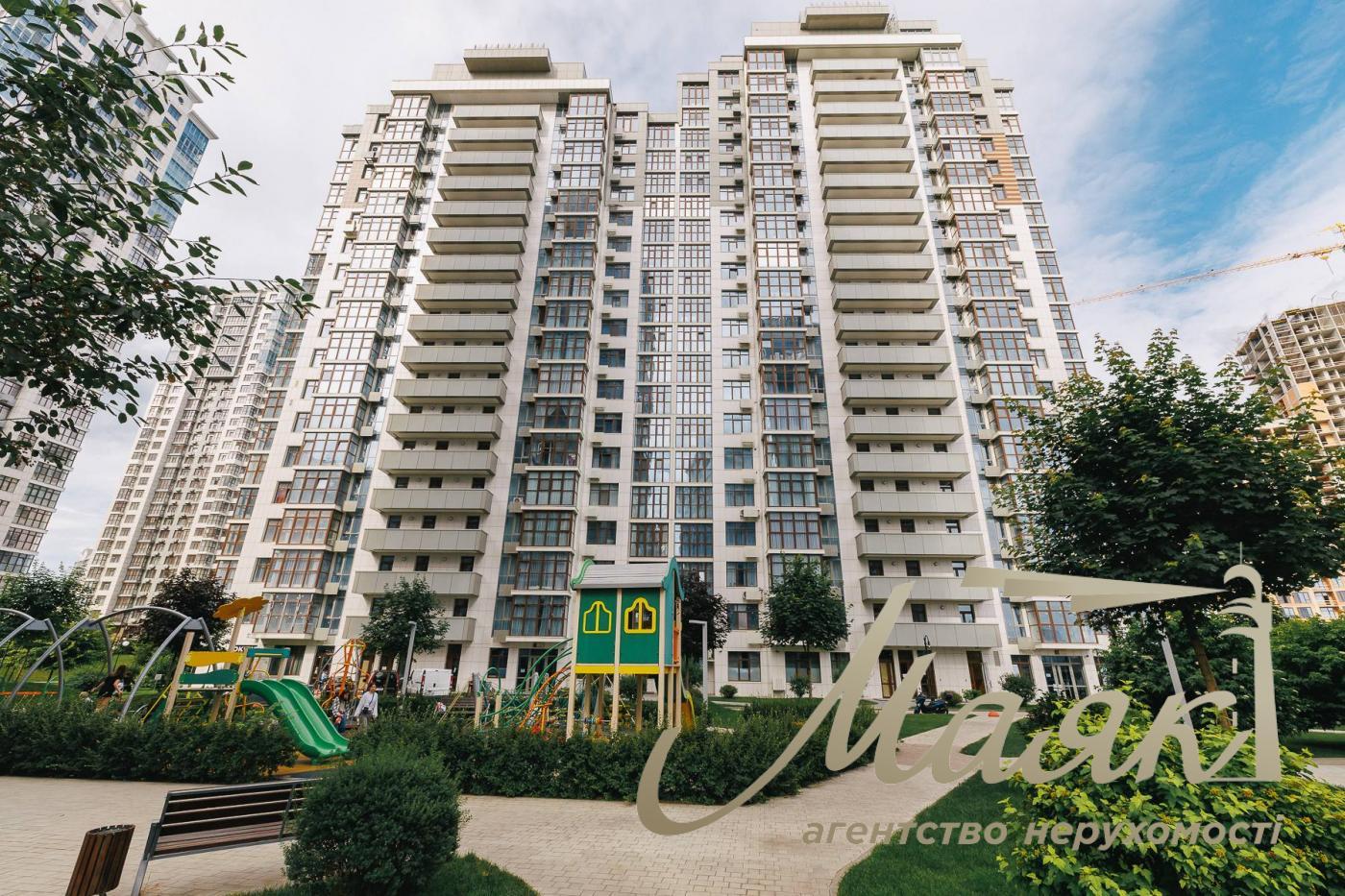 Продаж квартири 118м2 в ЖК Новопечерськие липки, ул. Андрея Верхогляда 15Б. (Михайла Драгомирова)