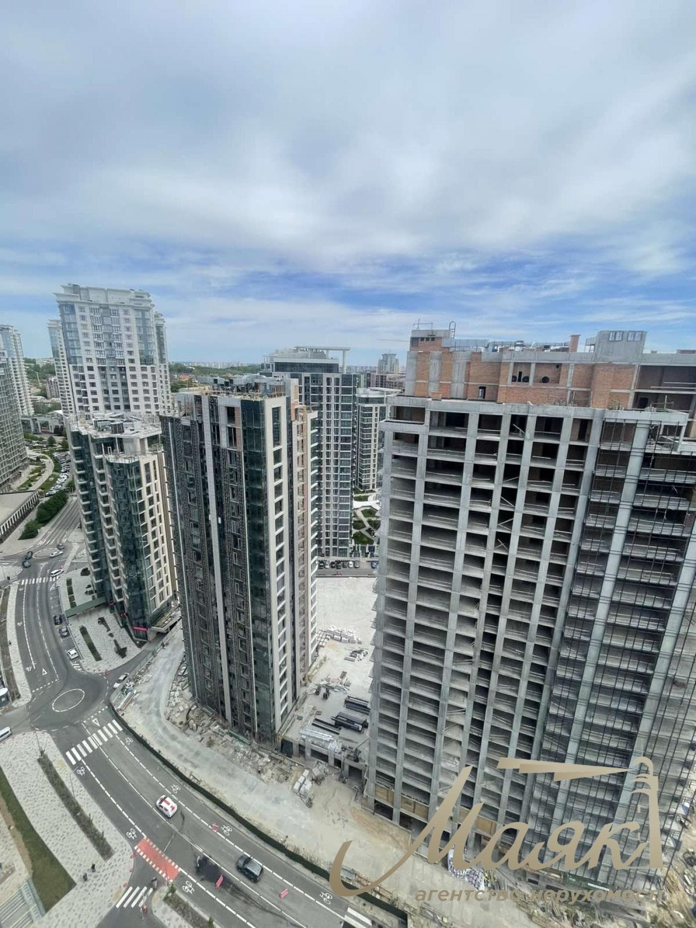 Продаж 3-к квартири в ЖК Nordica, Печерськ, Центр