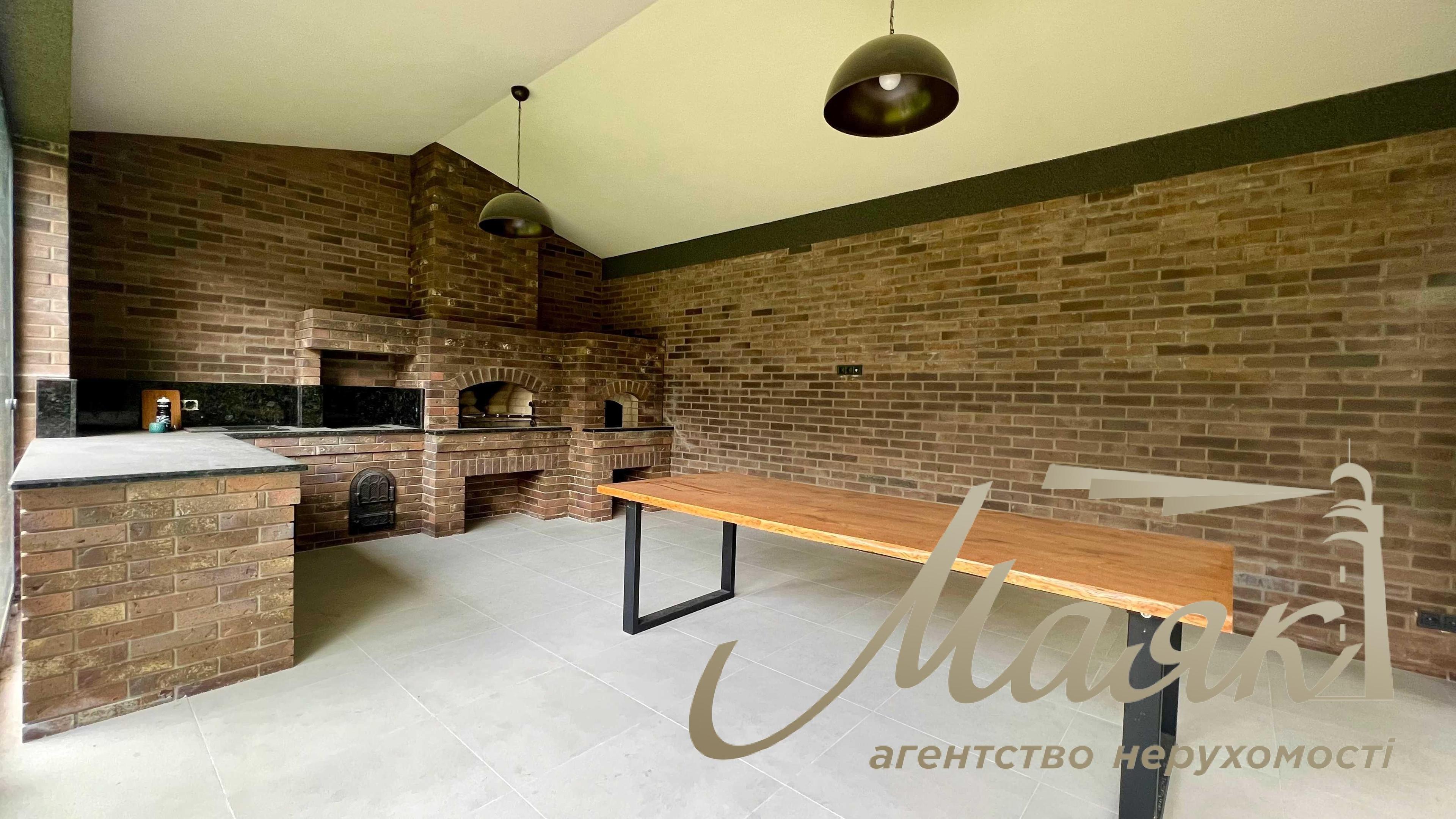 Продажа нового дома в невероятно живописном месте среди сосен, пгт Плюты, Киевская область, Обуховский район.