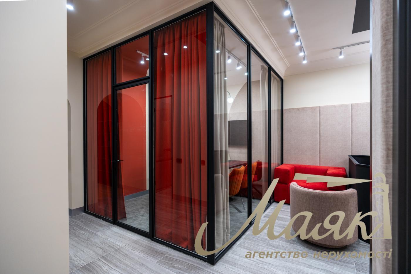 Оренда офісу в Центрі, вул. Антоновича