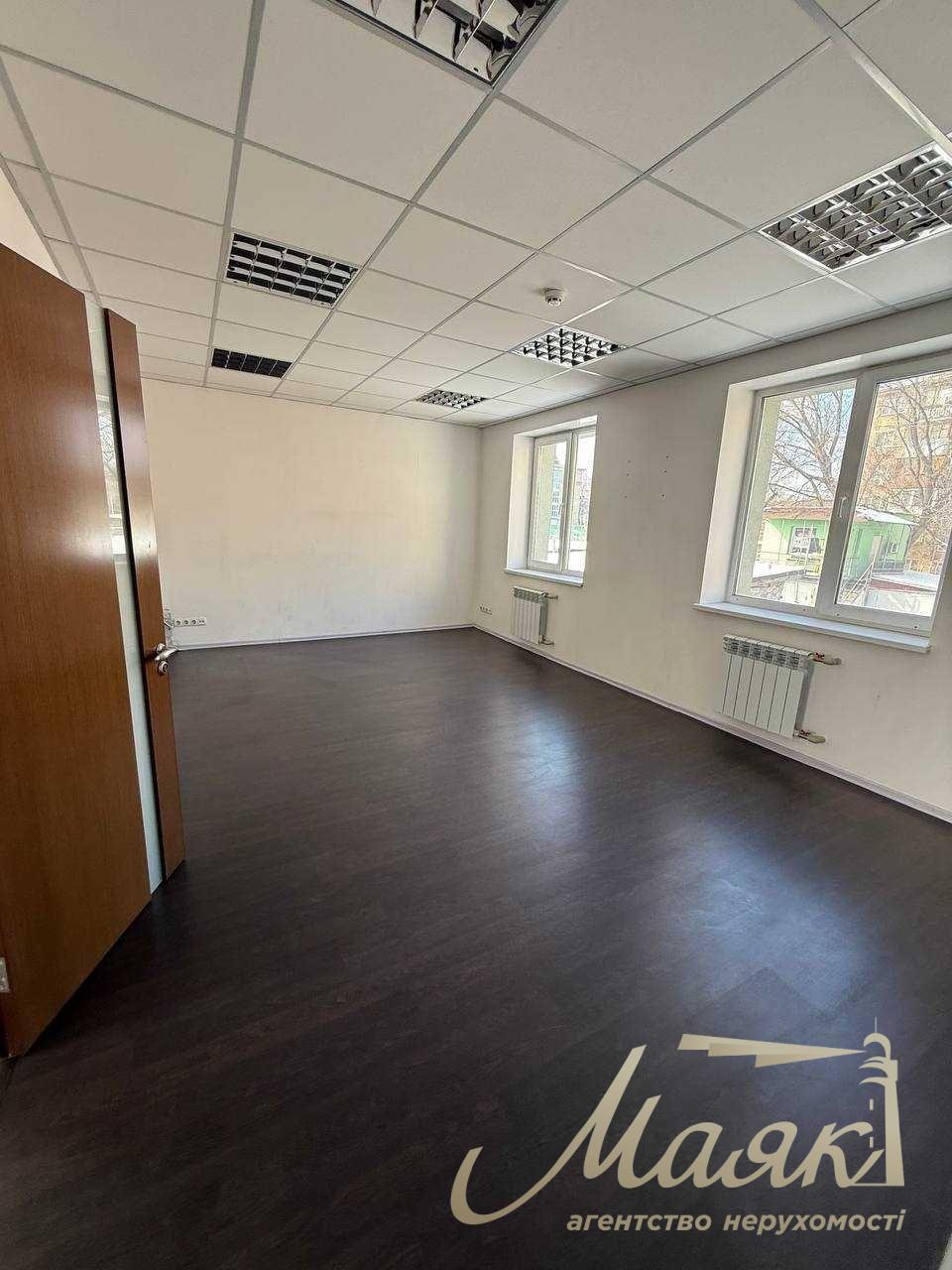 Продаж ОСБ, 470,6м2, Лук'янівка