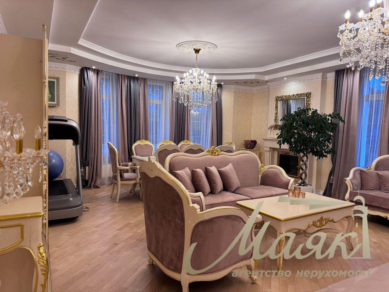 Rent a house 470m2 with access to water in SMT Kozin/Koncha zaspa