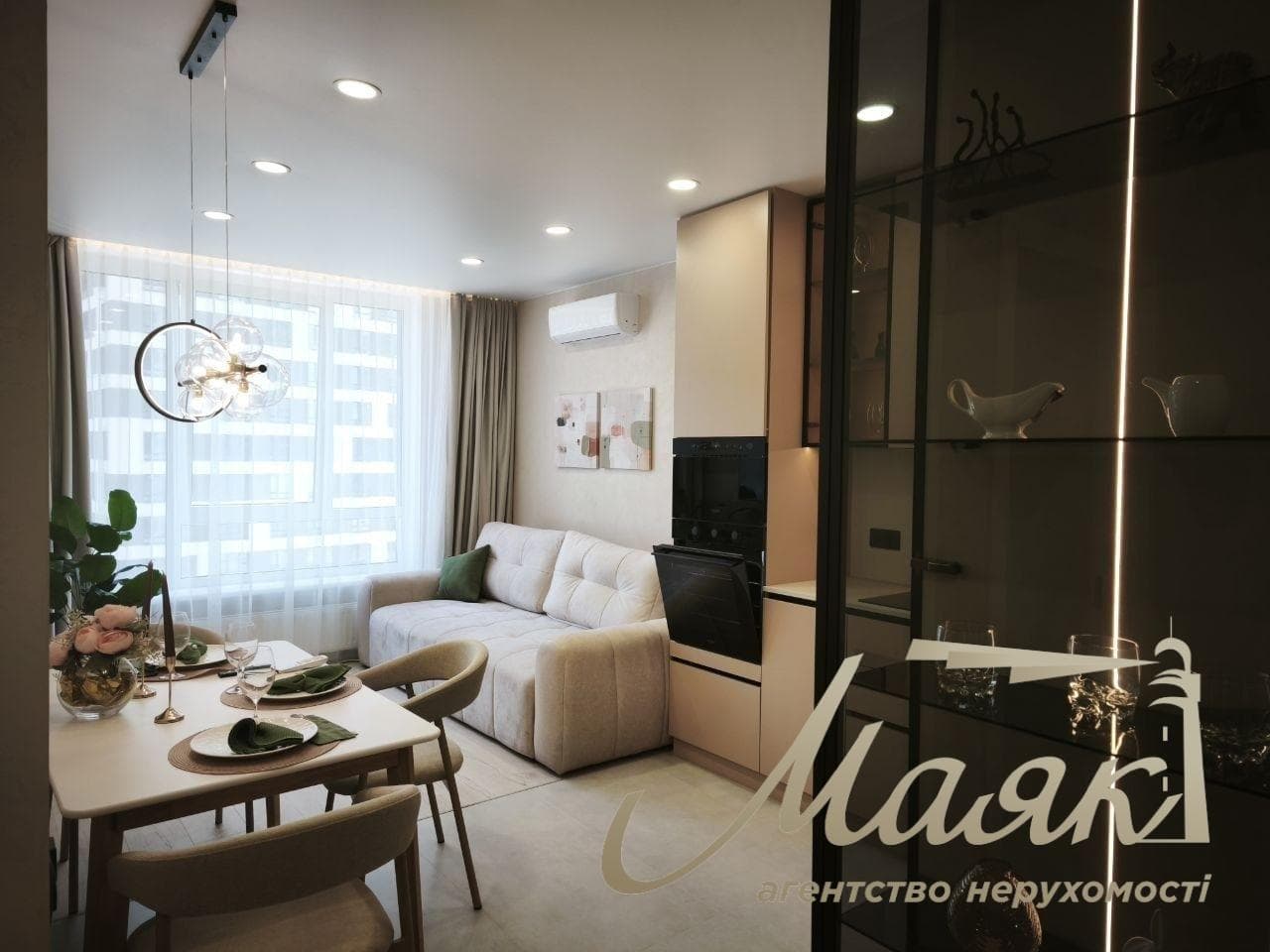 Продажа 1-комнатной квартиры ЖК Варшавський 3, Выноградор, Подолский район.
