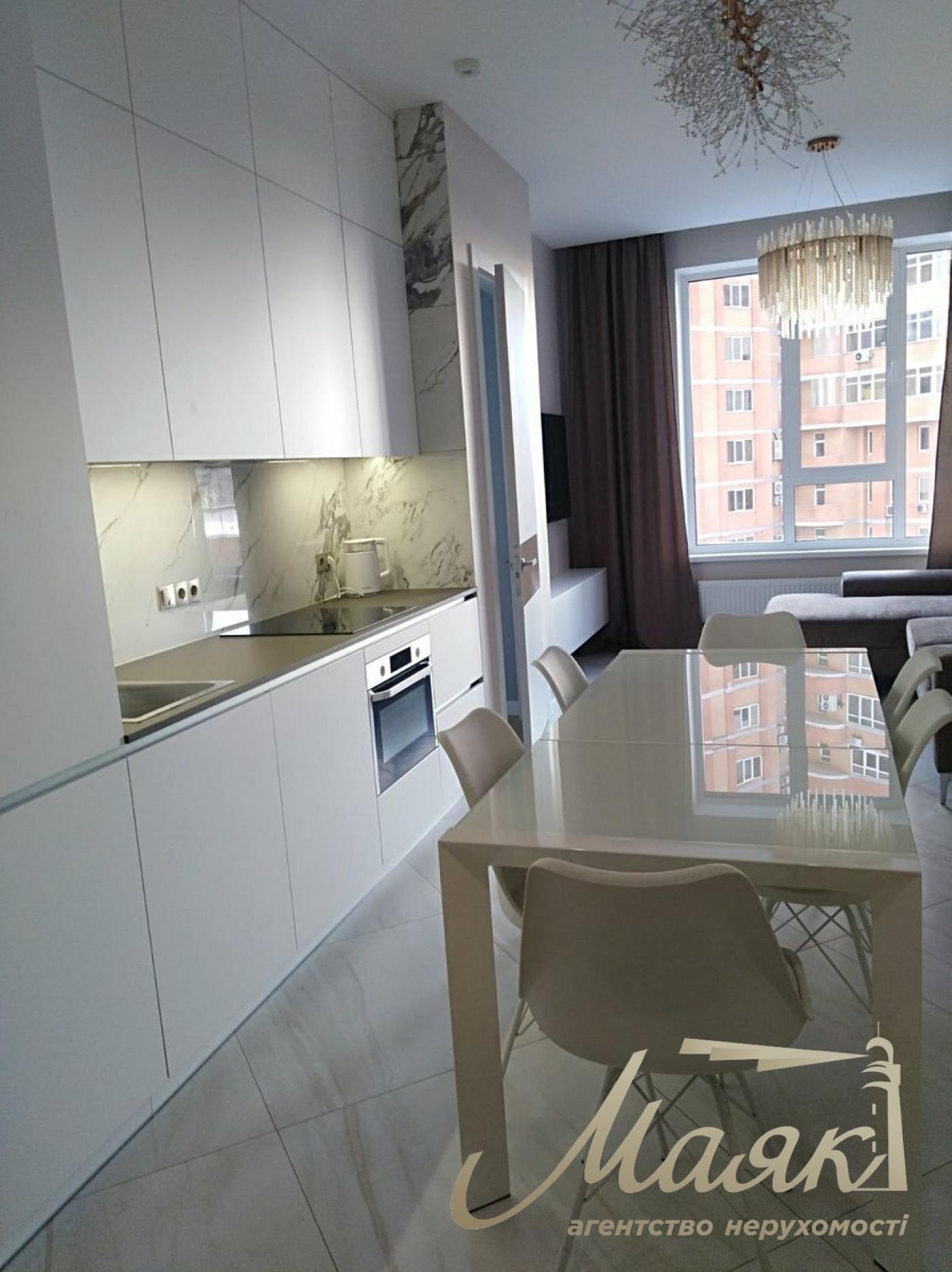 Оренда 3-кімнатної квартири ЖК Кардинал вул. Барбюса Анрі 28а