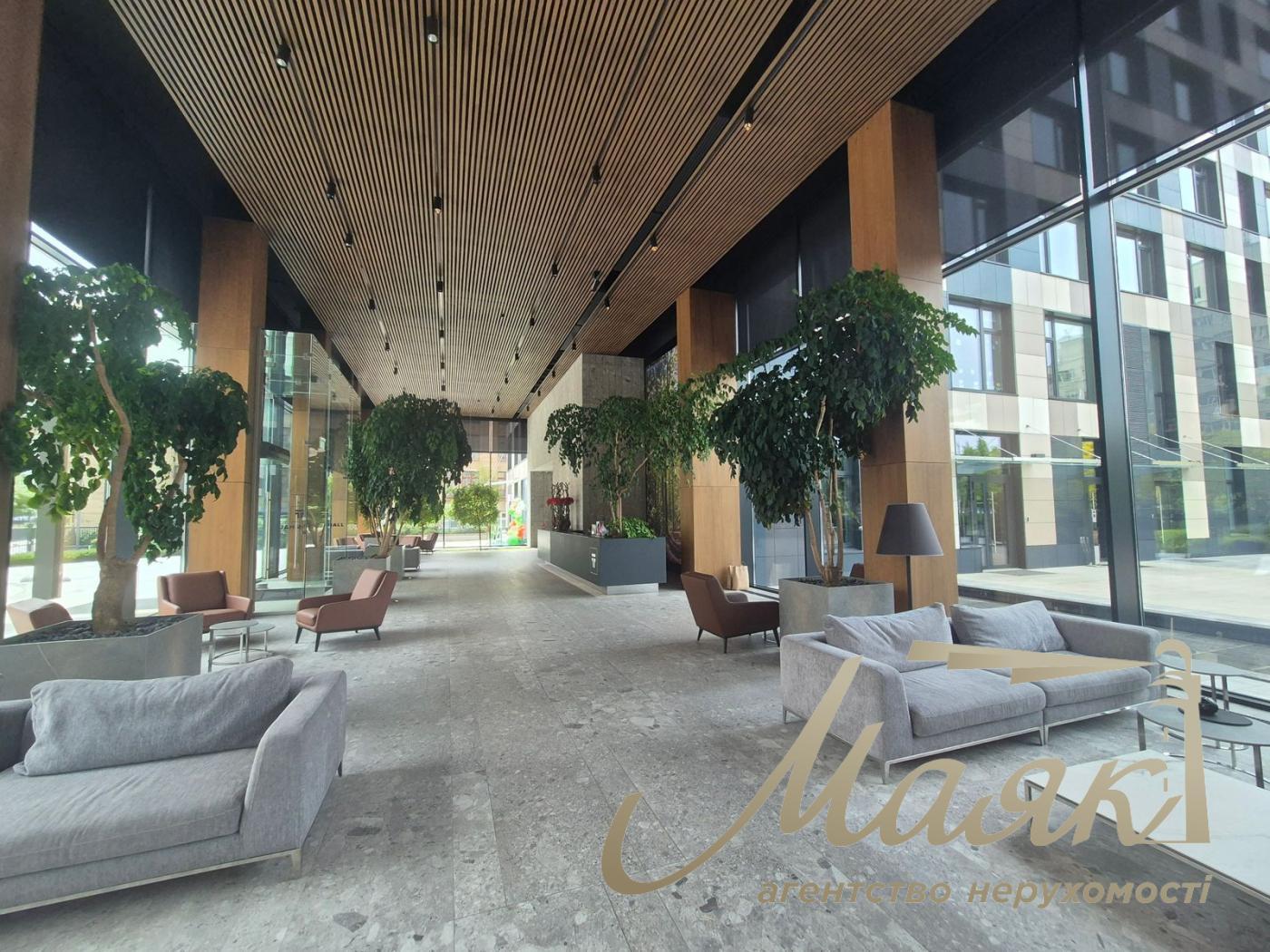 For sale 3 bedroom apartment in LCD Tetris Hall, Ivan Fedorov Street, Kiev