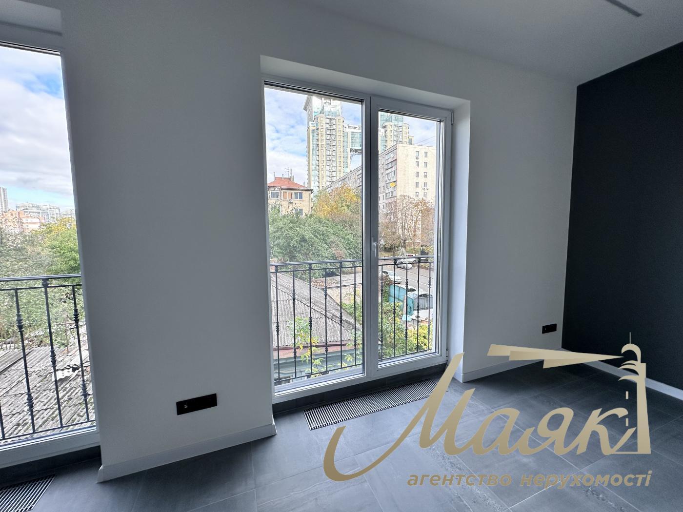 Sale of townhouse for office 250m2, Zverinetskaya st., Pechersk