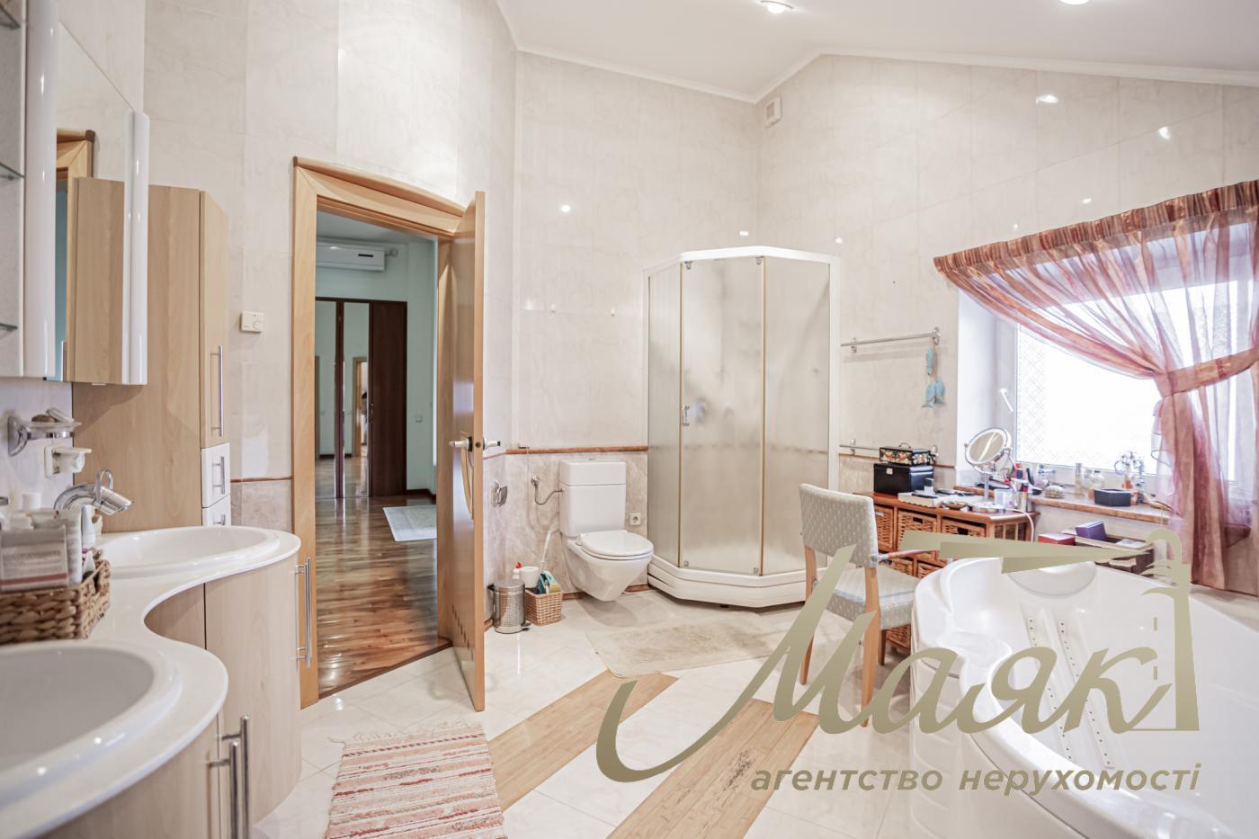 Sale of a house in the residential complex "Golden Gate", Kozin village.