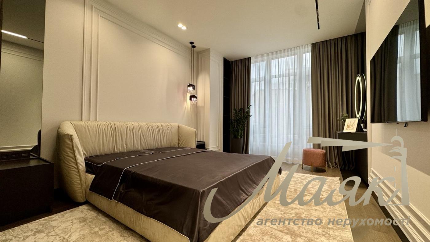 Продажа 3к квартиры 114 м2, ЖК Бульвар фонтанов, Печерск, Киев