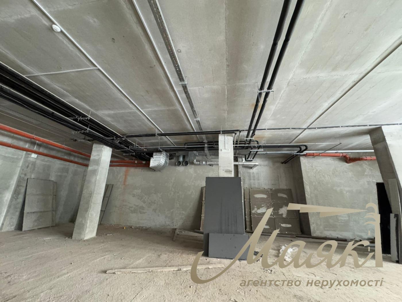 Rent a facade of 700m2 for a restaurant, Bridge, Slavutich