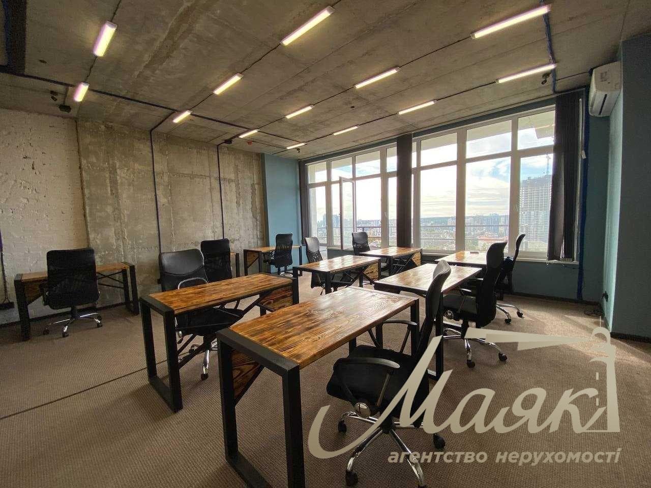 Оренда офісу з меблями площею 165 м², вул. Коновальця, ЖК «Панорама» на Печерську