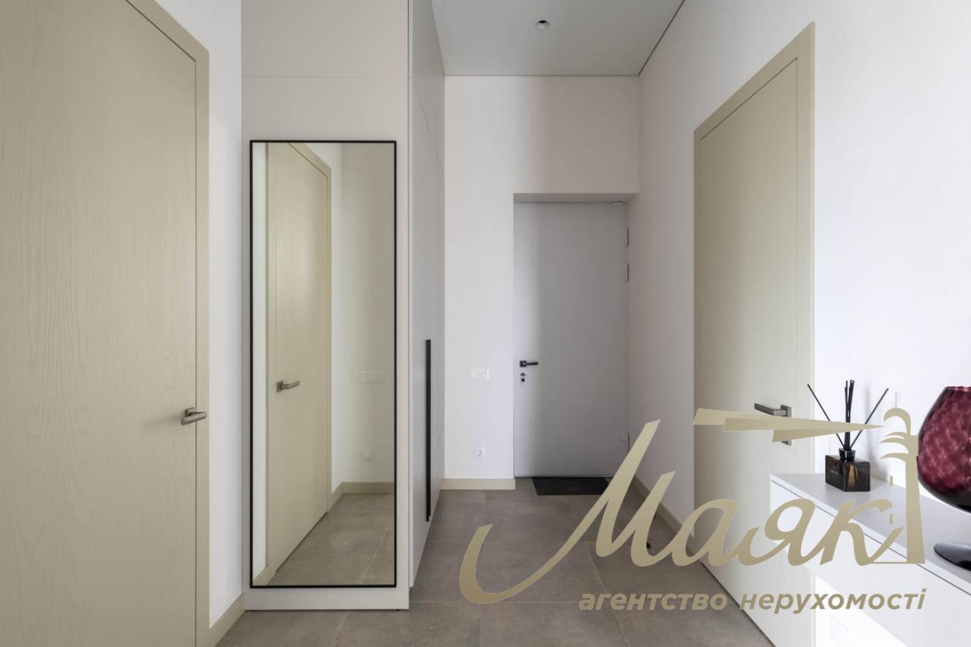 Продаж 2к квартири 63 м2 у клубному будинку Hidden