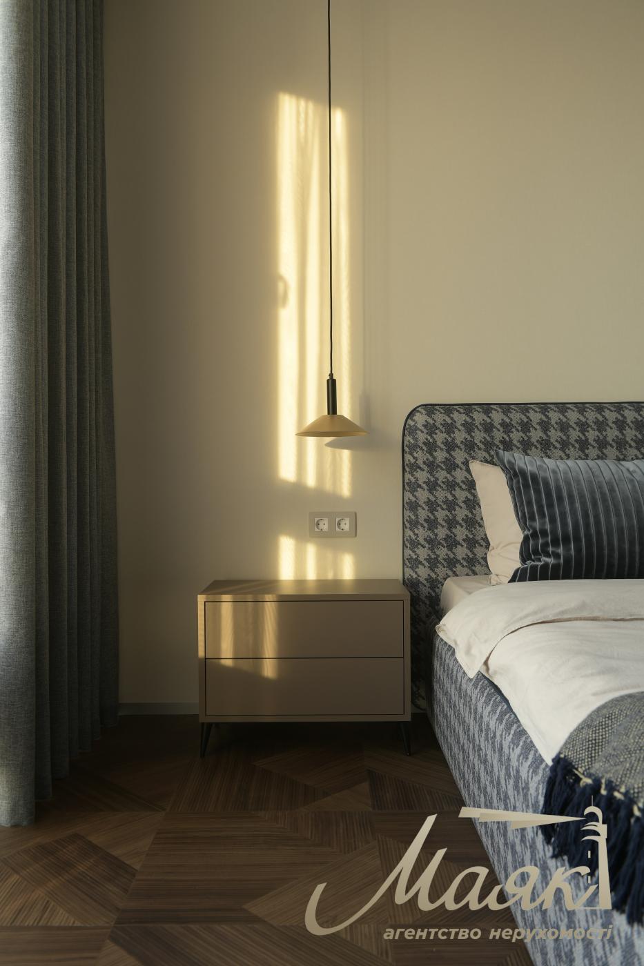 Продаж 2-х кімнатної квартири в ЖК Новопечерська Вежа