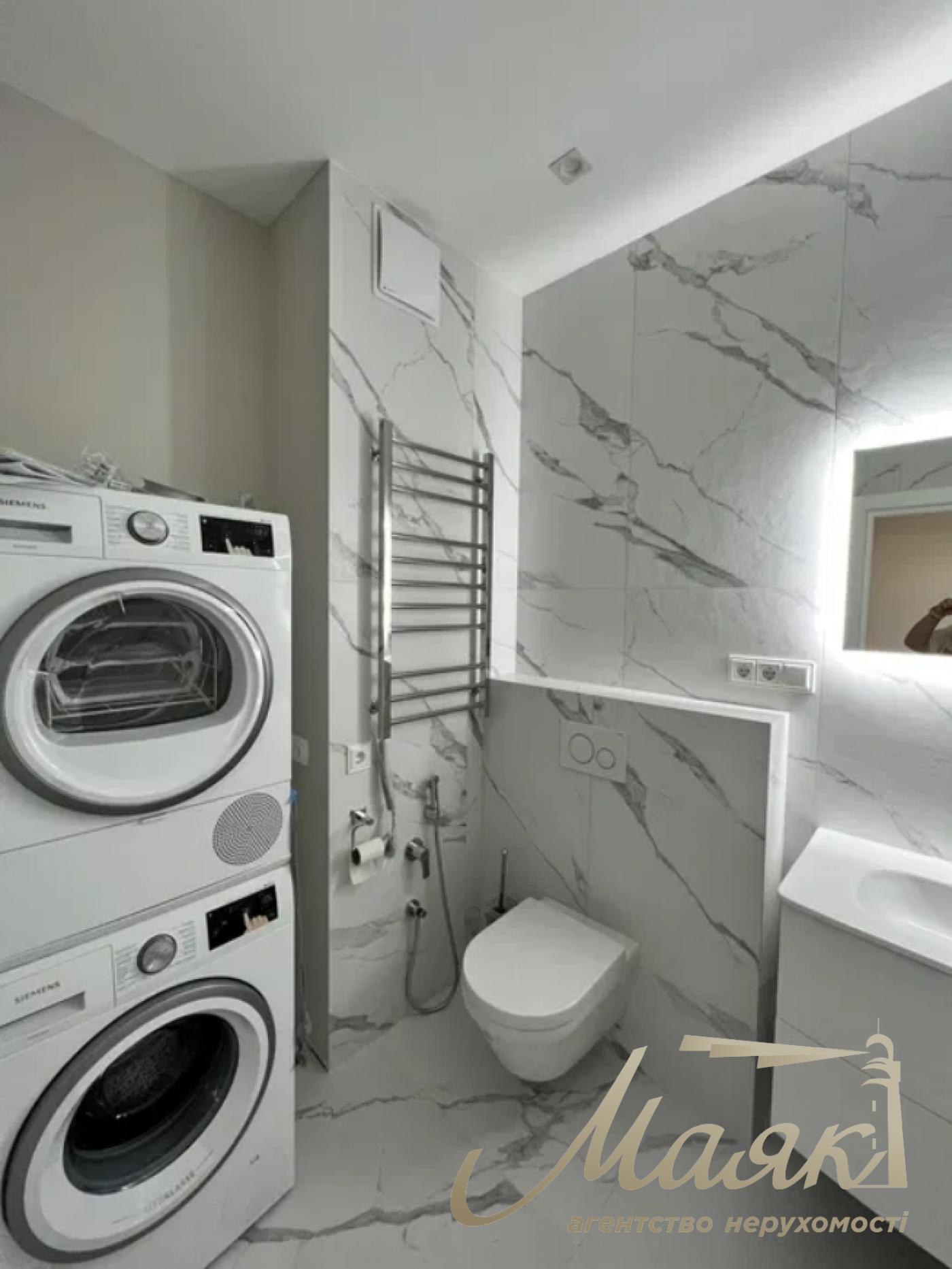 Продаж 3-кімнатної квартири в ЖК Французький квартал 2, вул. Предлавинська