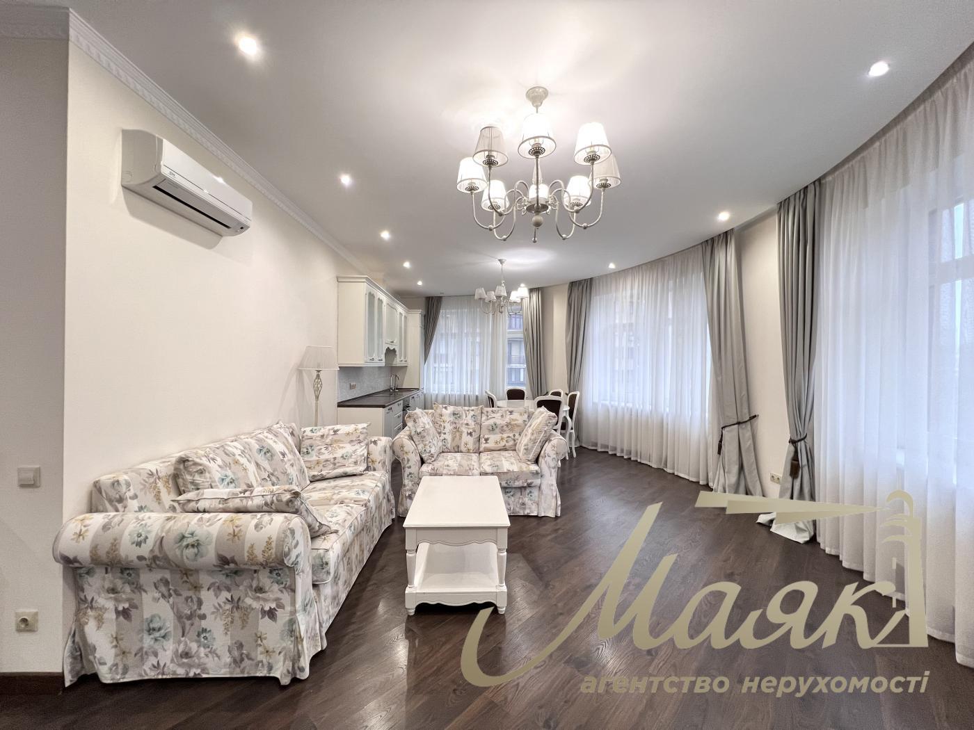 Аренда 3-х комнатной квартиры на Печерске в ЖК по ул. Евгения Коновальца 36В