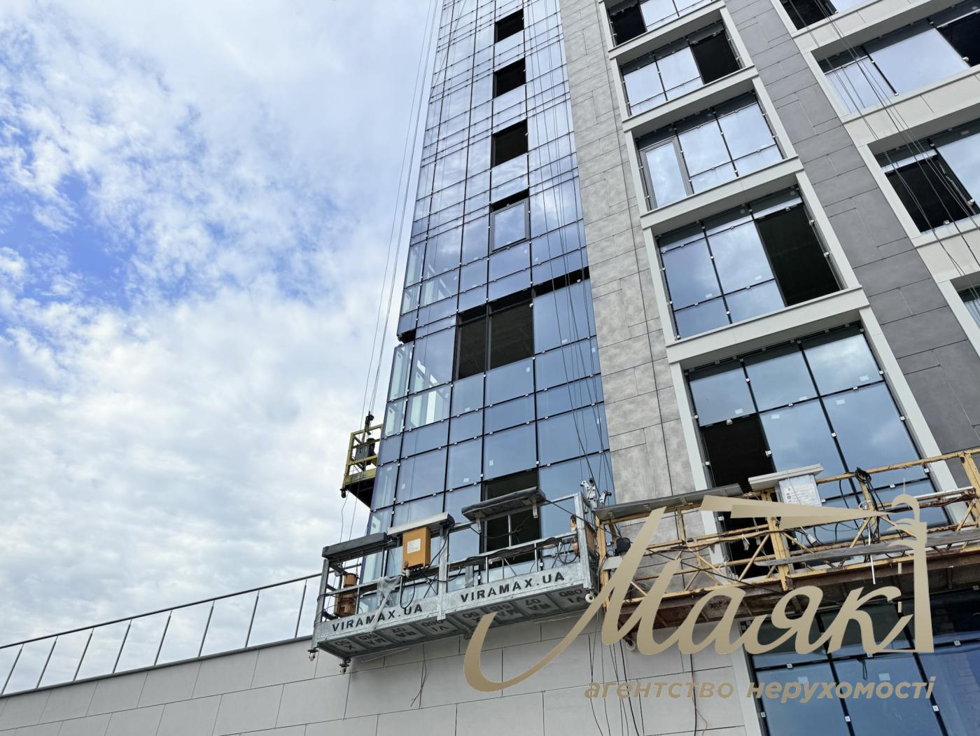 Продаж 3х-кімнатної квартири 104.39м2 в ЖК Новопечерські липки, вул. Андрія Верхогляда/Драгомирва, Печерськ, Київ