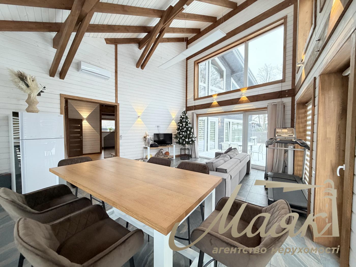 House for rent in Lesniki village near the prestigious Equides Club and Golf Club