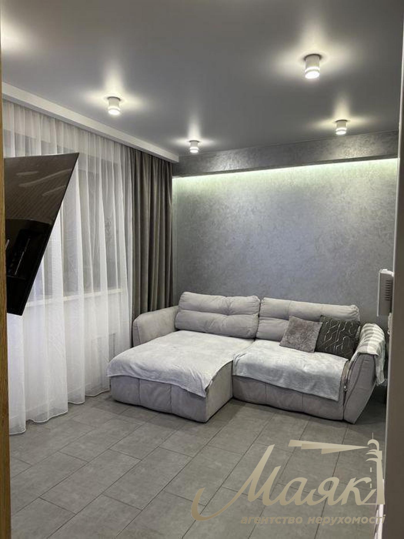 Sale of a 3-storey house 110 sq.m. Khotov village. Kievo-Syatoshinsky suburb.