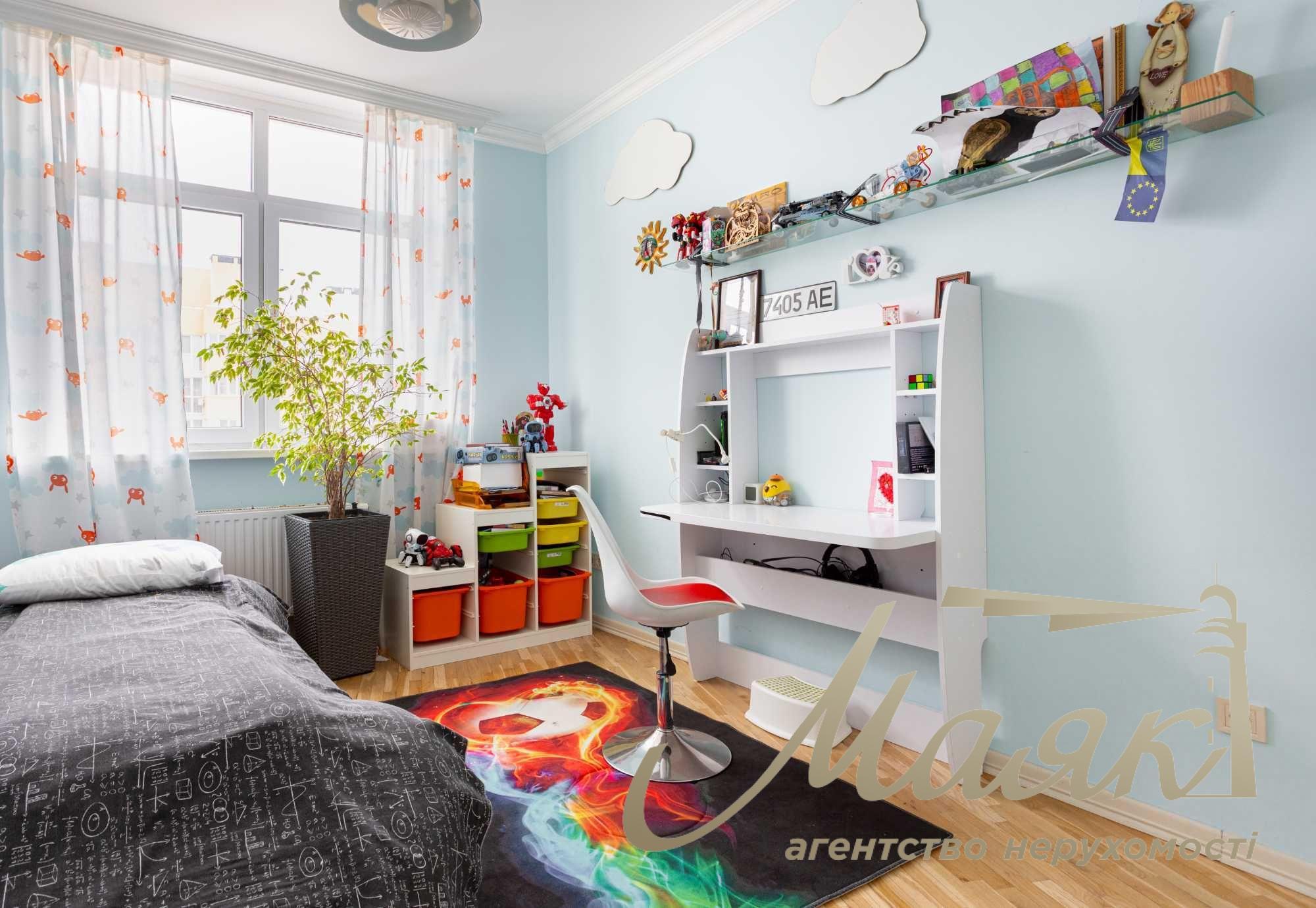 Аренда 4-х комнатной квартиры в ЖК Яскравый, Оболонский район.