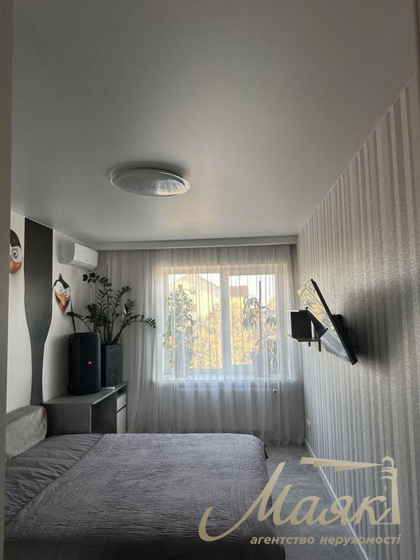 Sale of a 3-storey house 110 sq.m. Khotov village. Kievo-Syatoshinsky suburb.