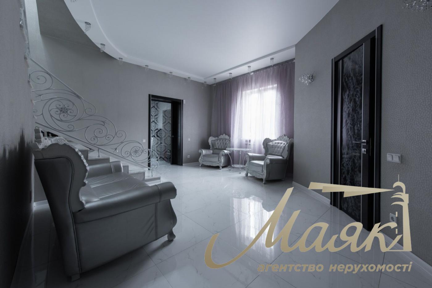 Продаж будинку (292м2) Оболонь, Київ