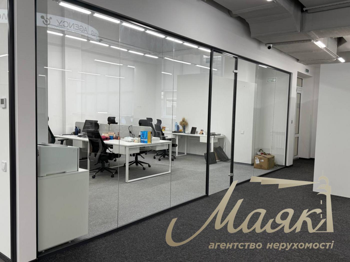 Оренда офісу 410 м2 в БЦ з ремонтом Олімпійська Центр