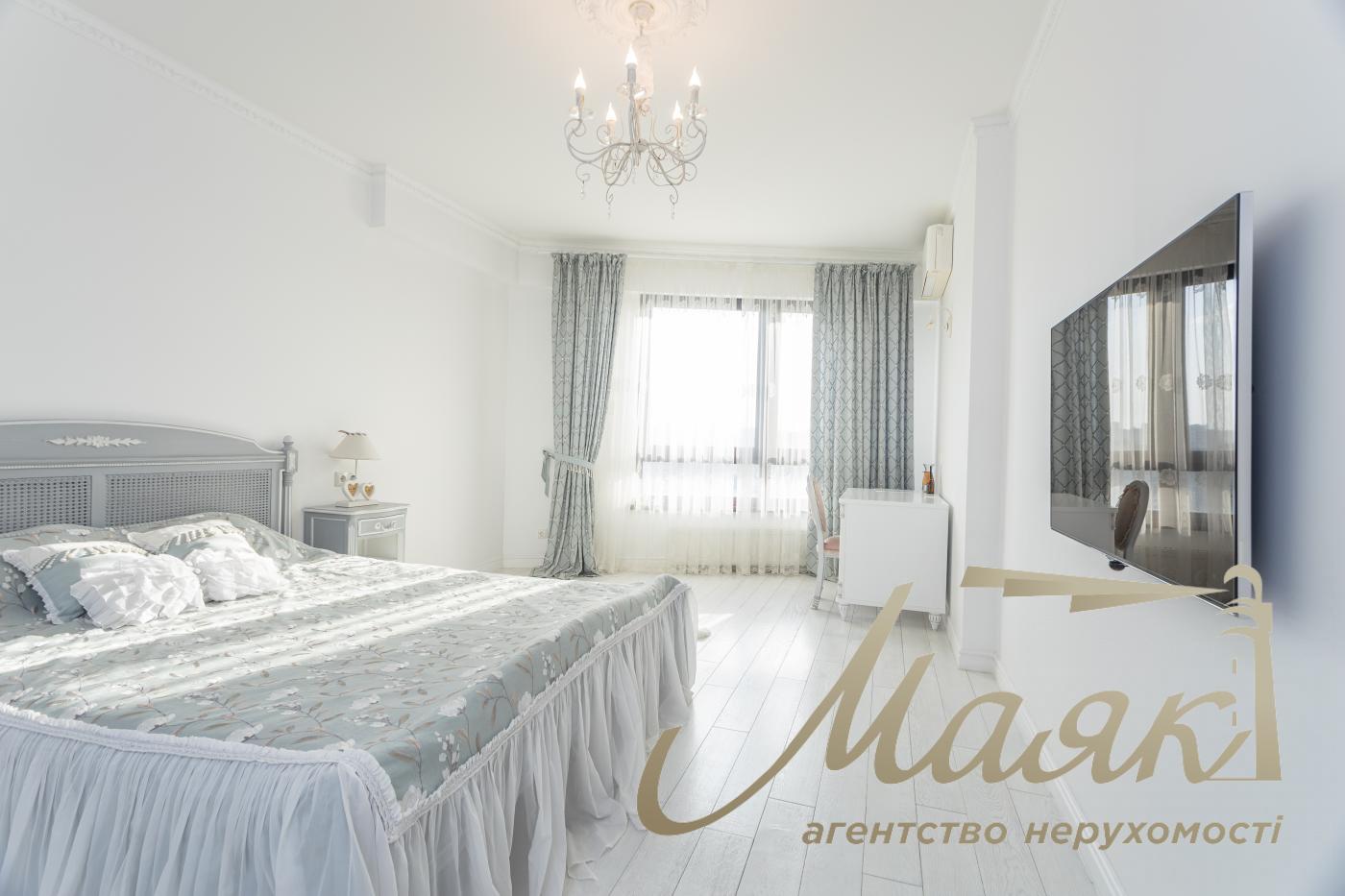 Продаж 3 кімнатної квартири в ЖК Park Avenue, пр-т Голосіївський