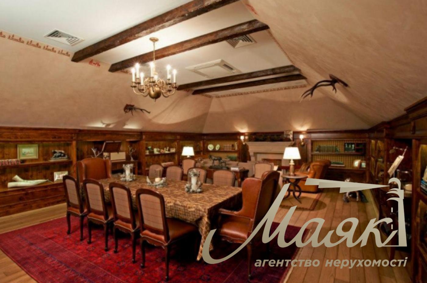 Rent of premises for a restaurant on Almazova St. 12, Pechersk