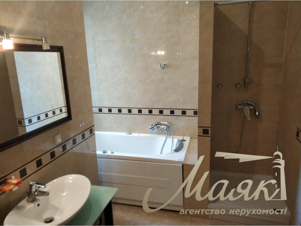 Продаж 2-х рівневої квартири Печерські Липки вул.Лютеранська