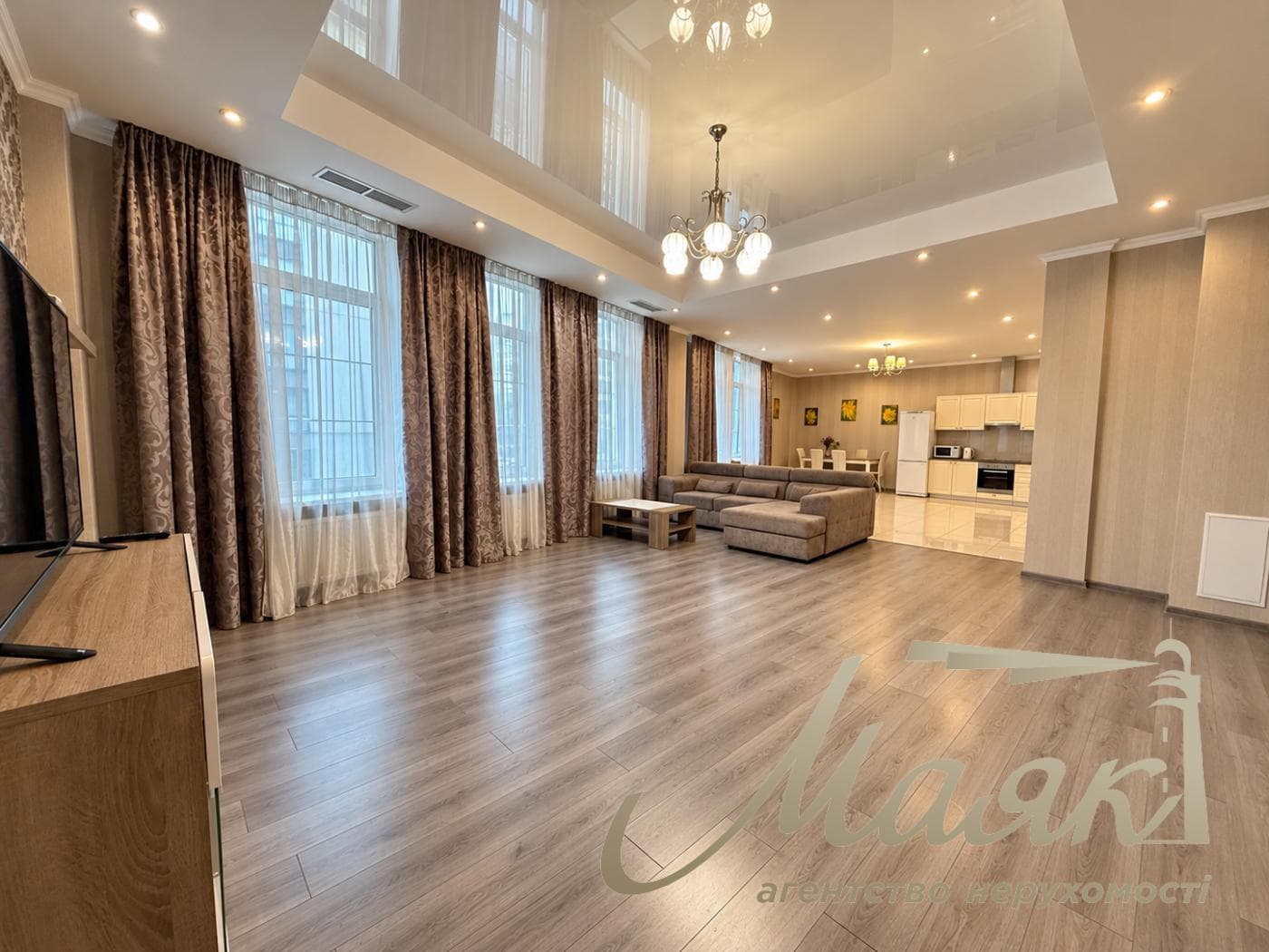 Продаж квартири площею 159 м² у клубному будинку Botanic House на вул. Болсуновській, Печерськ