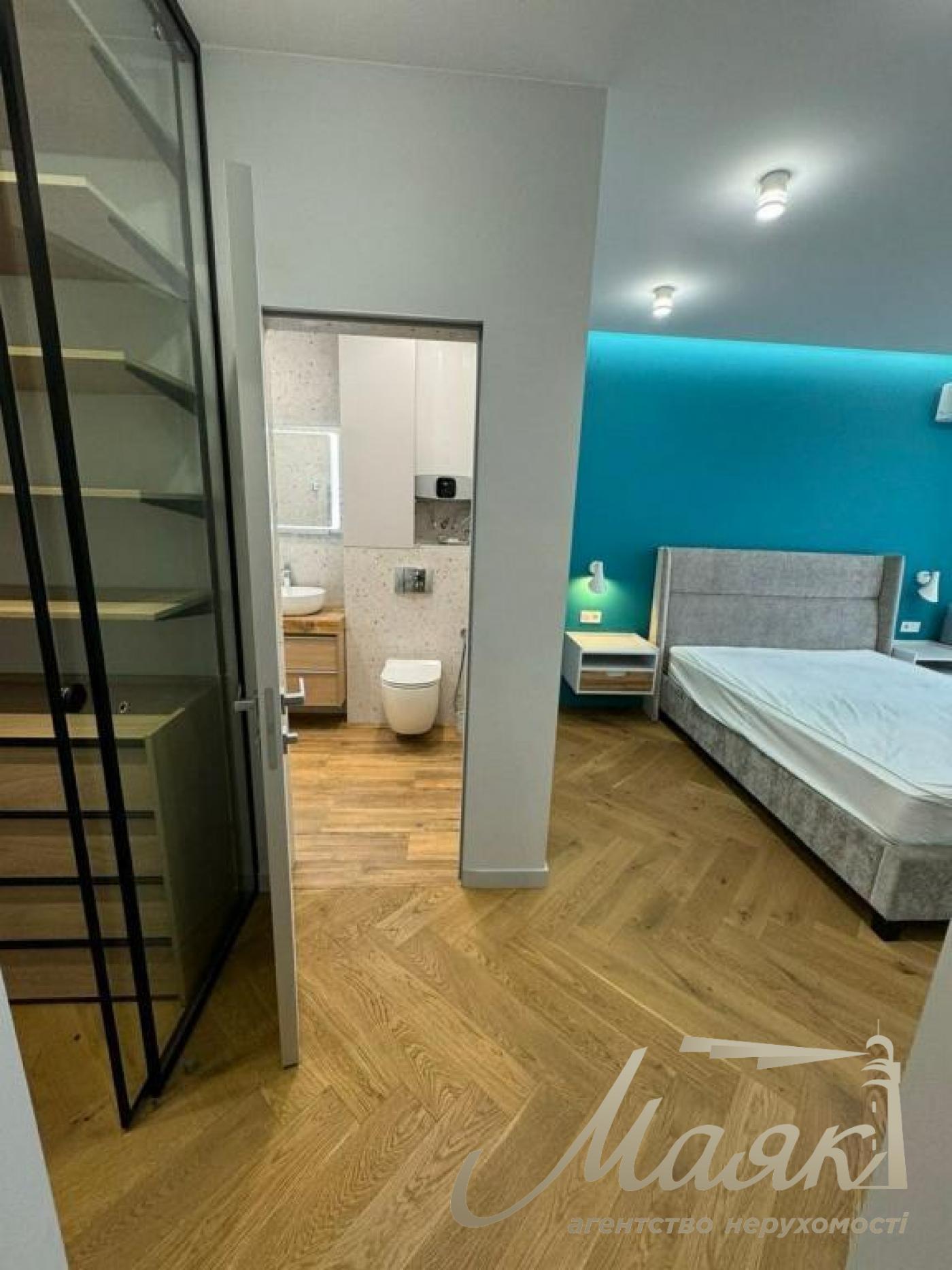 Оренда 4-х кімнатної квартири, 86 м2 ЖК Французький квартал 2 Маккейна Предславинська