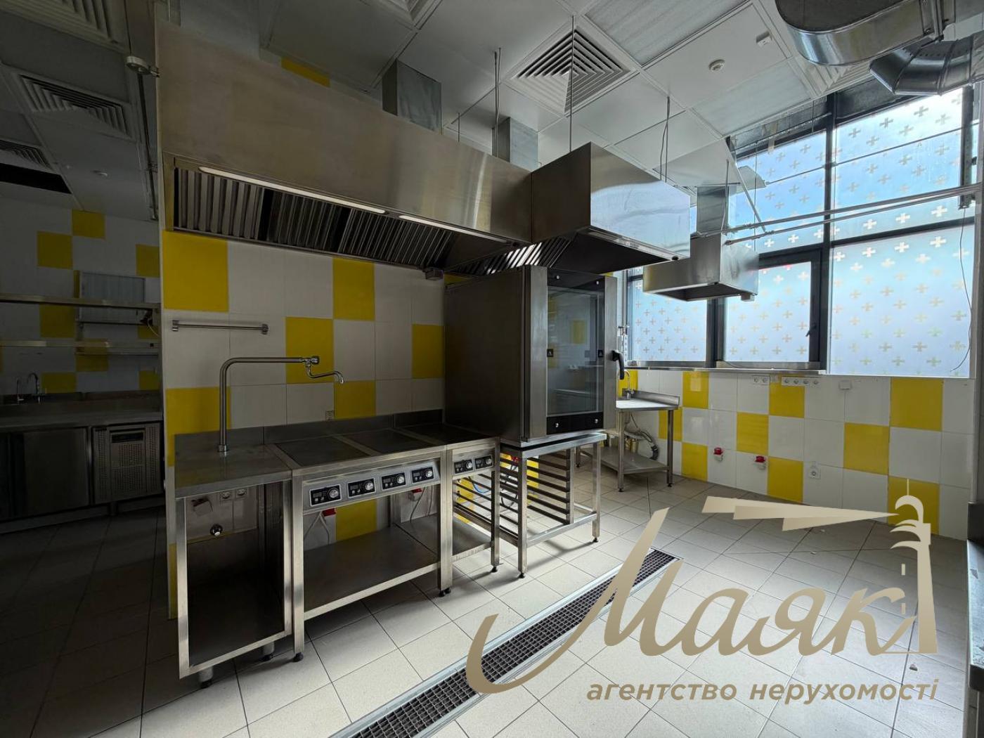 Продаж приміщення під ресторан у ЖК Новопечерські Липки, вул. Драгомирова, Печерськ, Київ