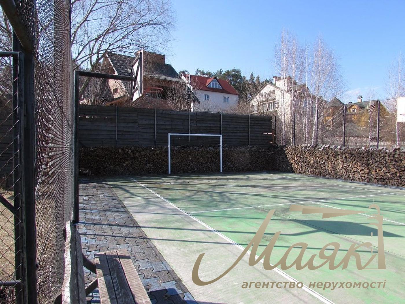 Оренда будинку 300м2 біля води СМТ Козин, Обухівський напрямок, Київська область