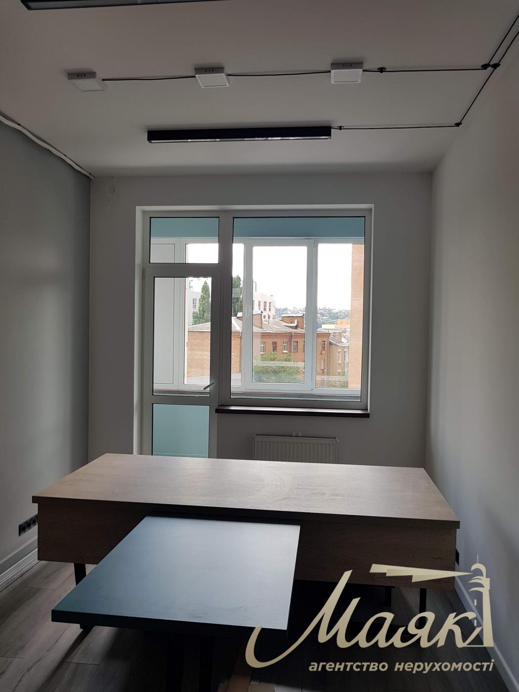 Оренда офісу 95м2 в ЖК Royal Tower вул.Саксаганського 37-К, Олімпійська.