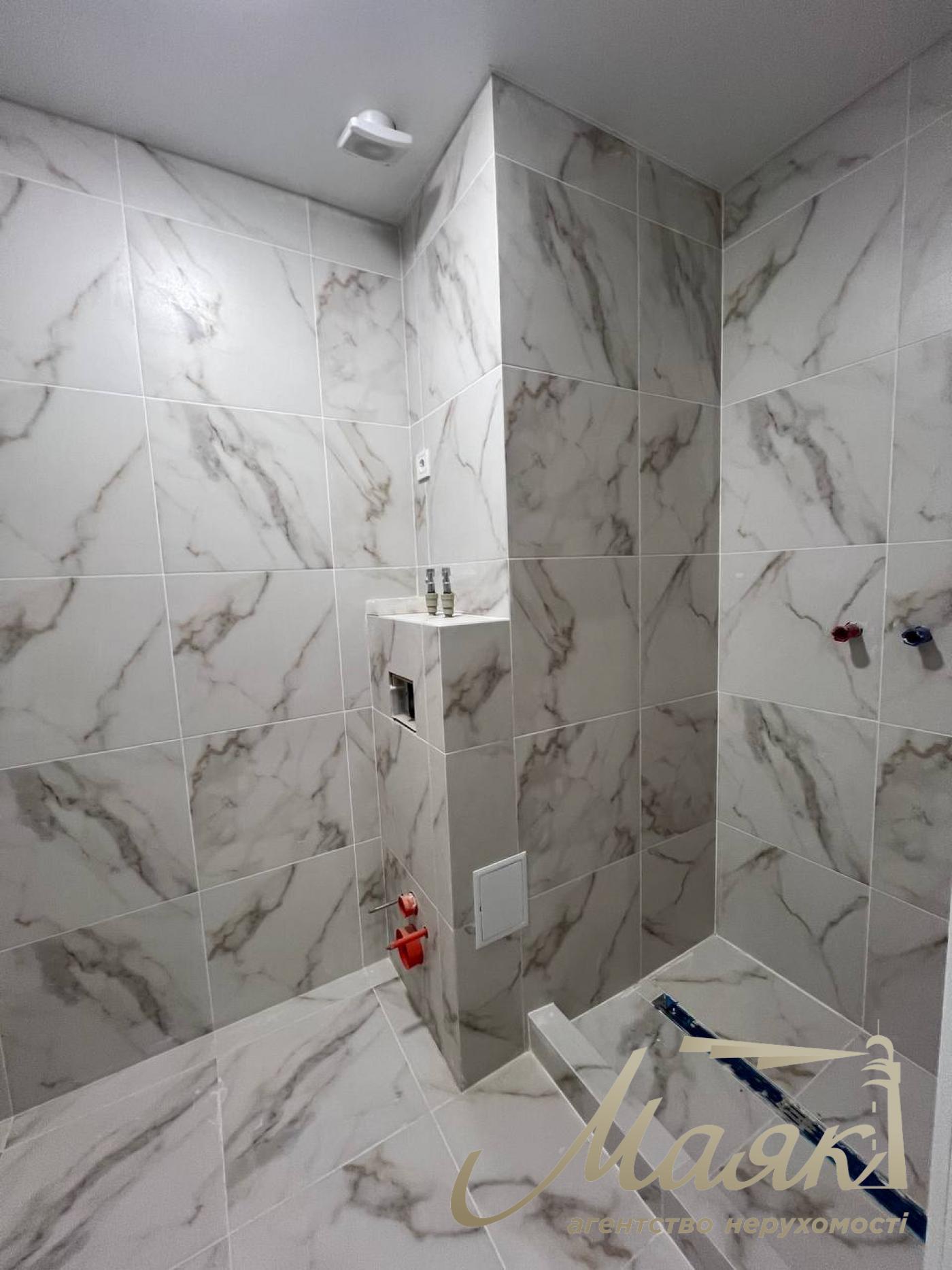 Продаж 1к квартири ЖК Метрополіс, вул. Академіка Заболотного, Іподром