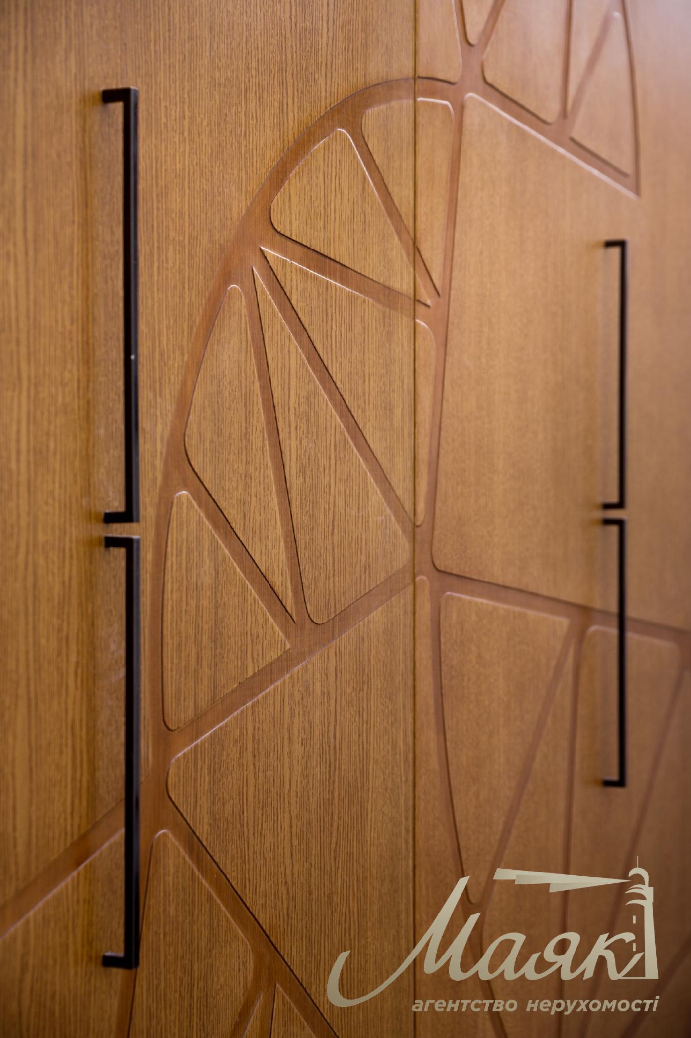 Продаж 3-кімнатної квартири ЖК Рів'єра Ріверсайд, вул. Раїси Окіпної