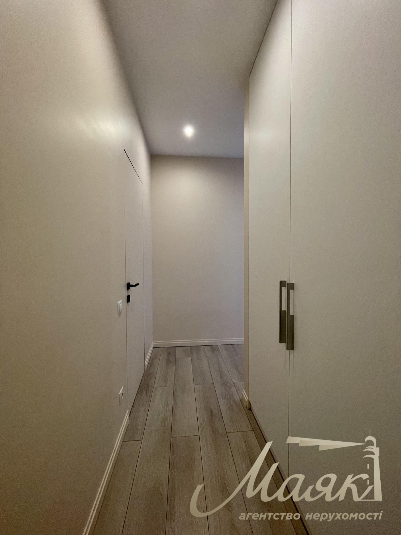 Аренда 3к. квартиры, ЖК "Французский квартал", ул. Предславинская