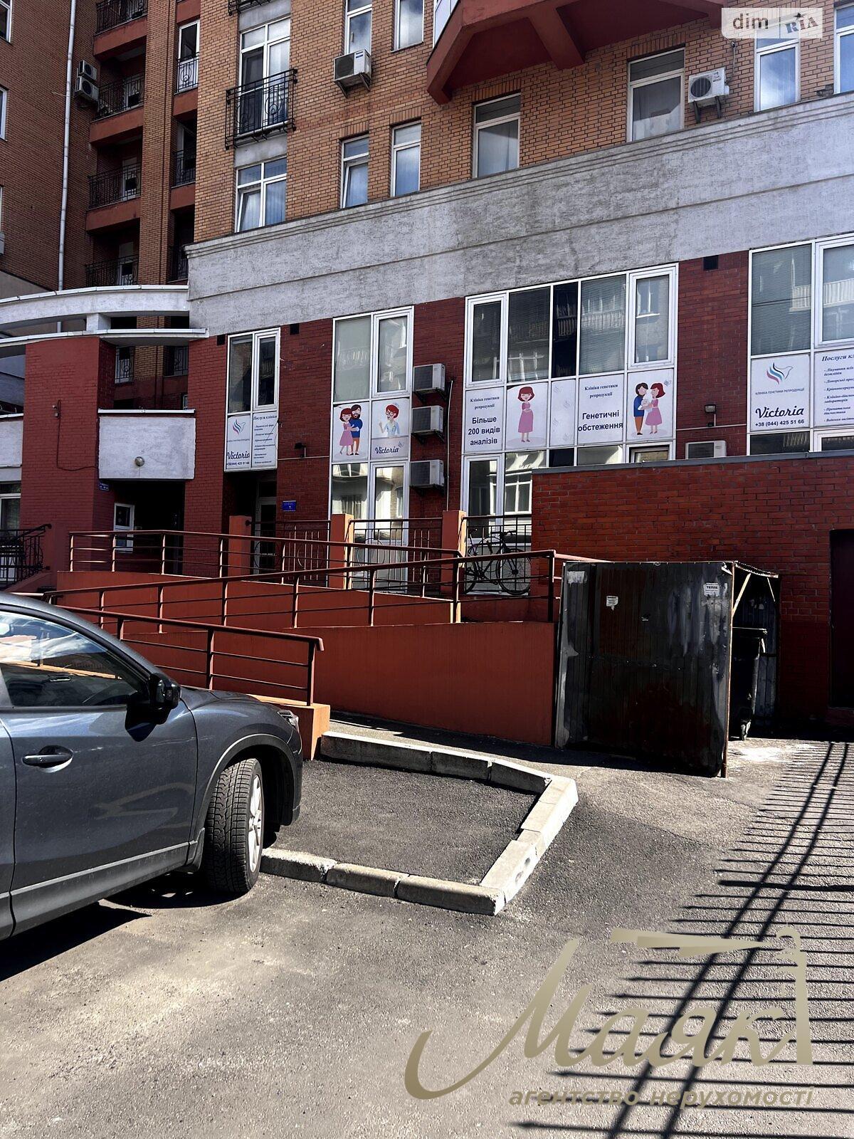 Продажа помещения 393 м2 на ул. Почайнинской. Подол