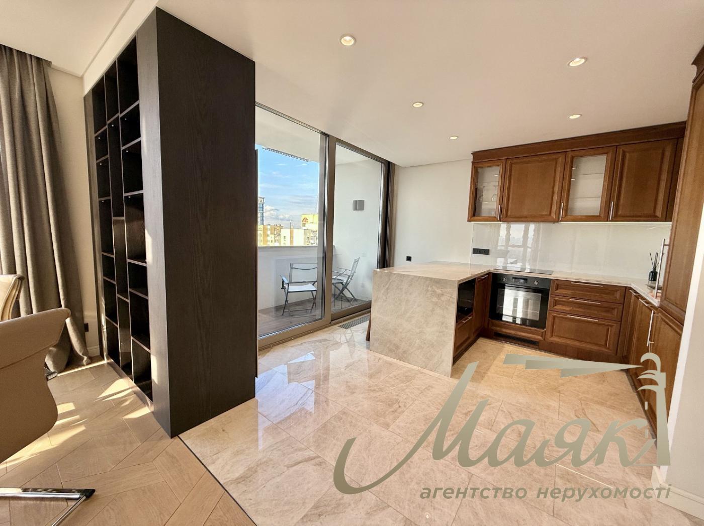 Аренда 1к 80м квартиры в ЖК Подвисоцкий, Печерский район