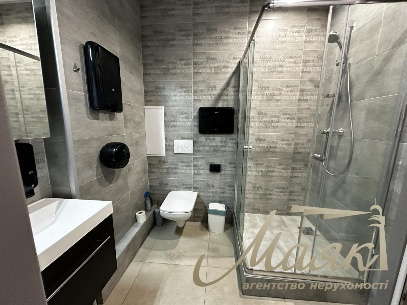 Office for rent with furniture (118m2) in LCD Prestige Hall, Palace Ukraine, Pechersk