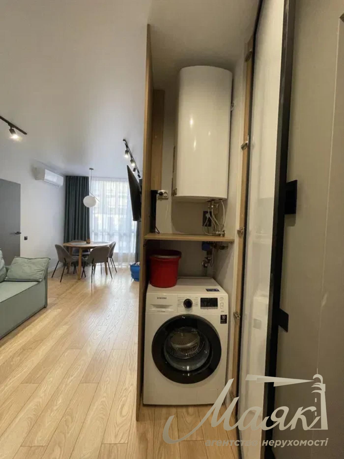 Продаж 2-кімнатної квартири ЖК Файна Таун, вул. Салютна