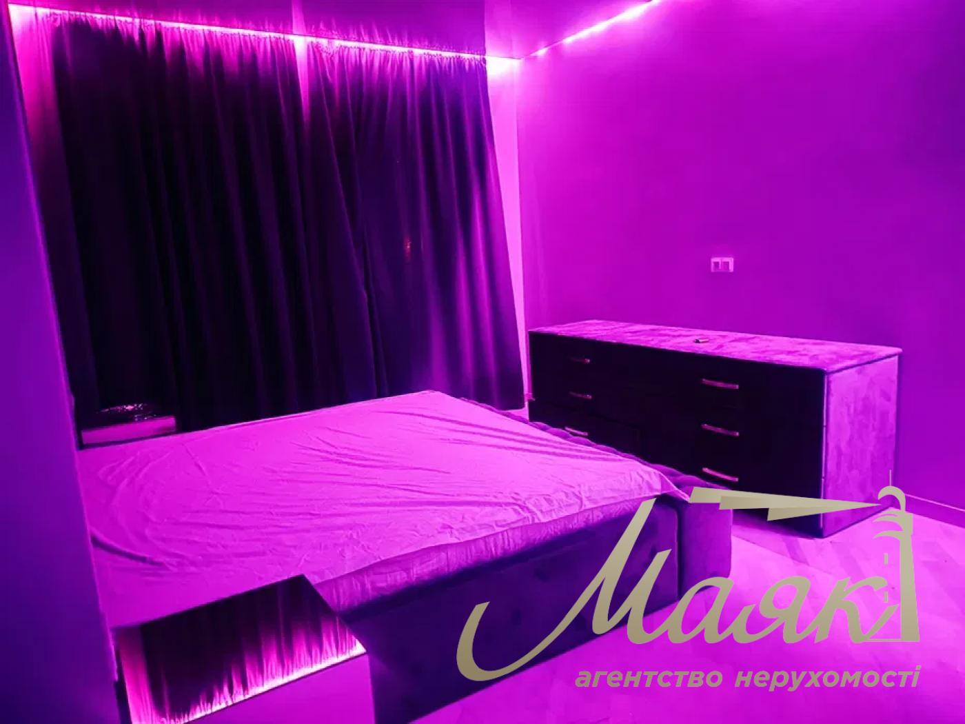 Продаж 2-кімнатної квартири вул. Павлівська, Солдатська Слобідка