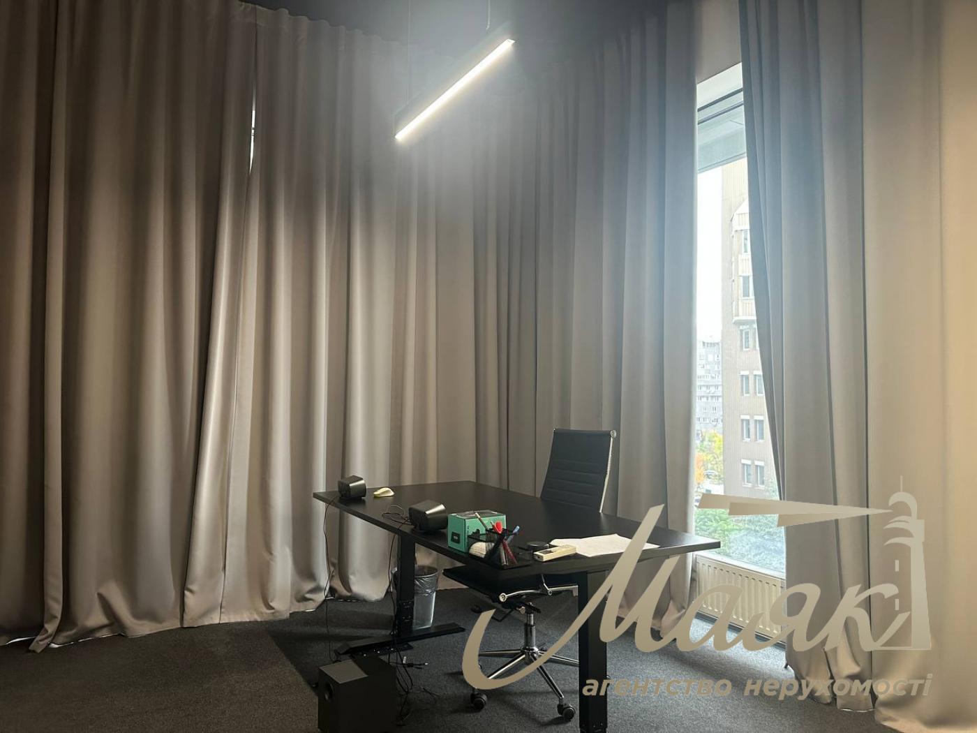 Оренда офісу 680м2 в ЖК Нью Йорк по вул.Антоновича 74, Олімпійська