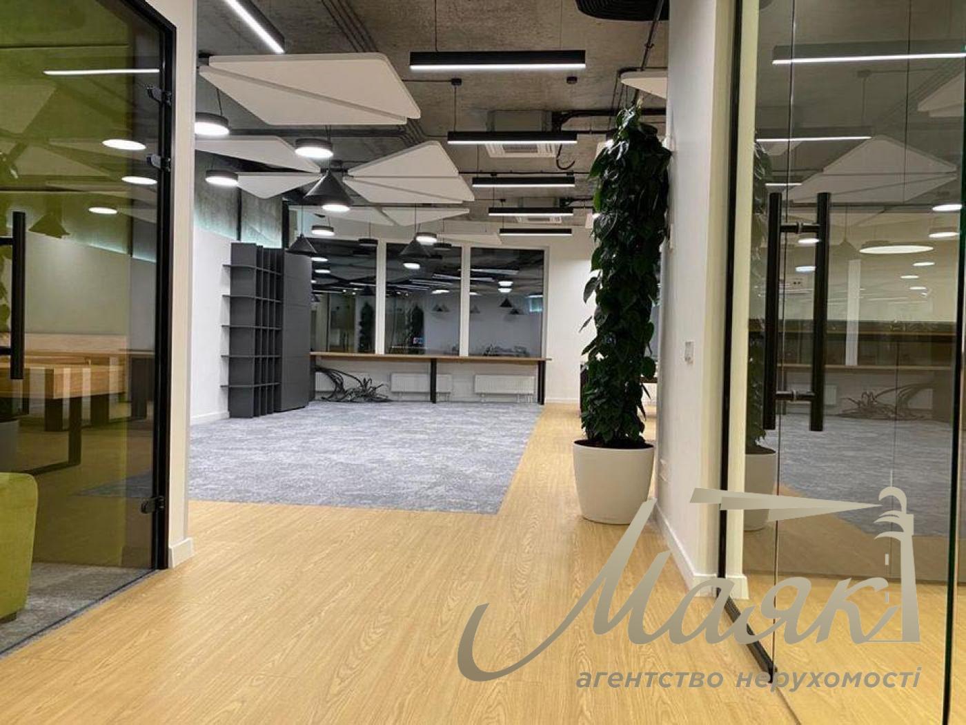 Office for rent 133 sq.m. in Residential Complex Carnegie Tower, Pecherskiy r-n.