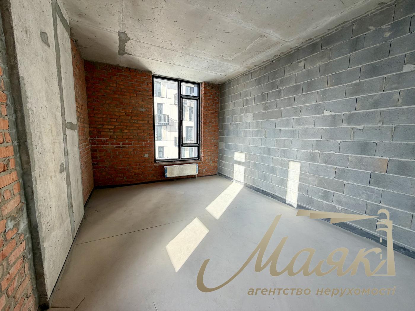 Продаж 3-кімнатної квартири ЖК Трініті, вул. Анрі Барбюса