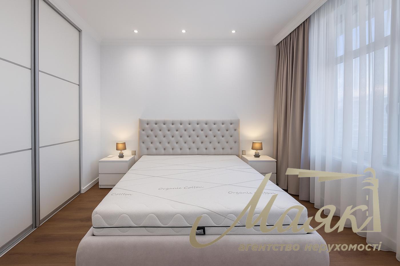 Оренда 3-кімнатної квартири в ЖК "Новопечерські Липки", вул. Андрія Верхогляда, Центр