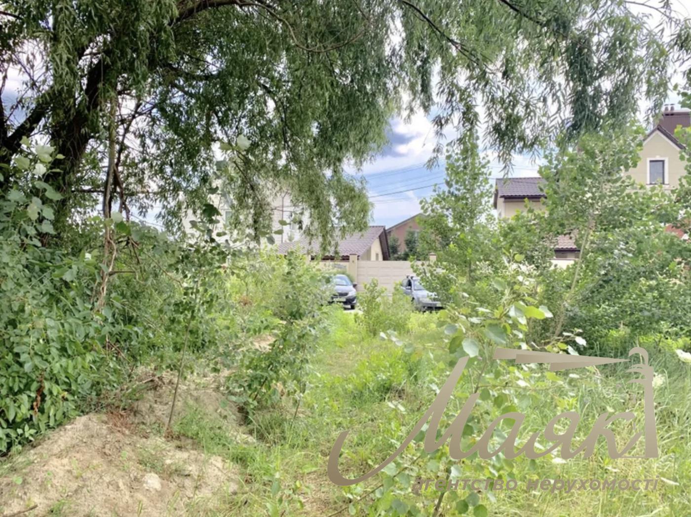Land plot for sale in Chapaevka village/Vita Litovska str. Yuriy Lavrov, Goloseevskyi district, Kyiv
