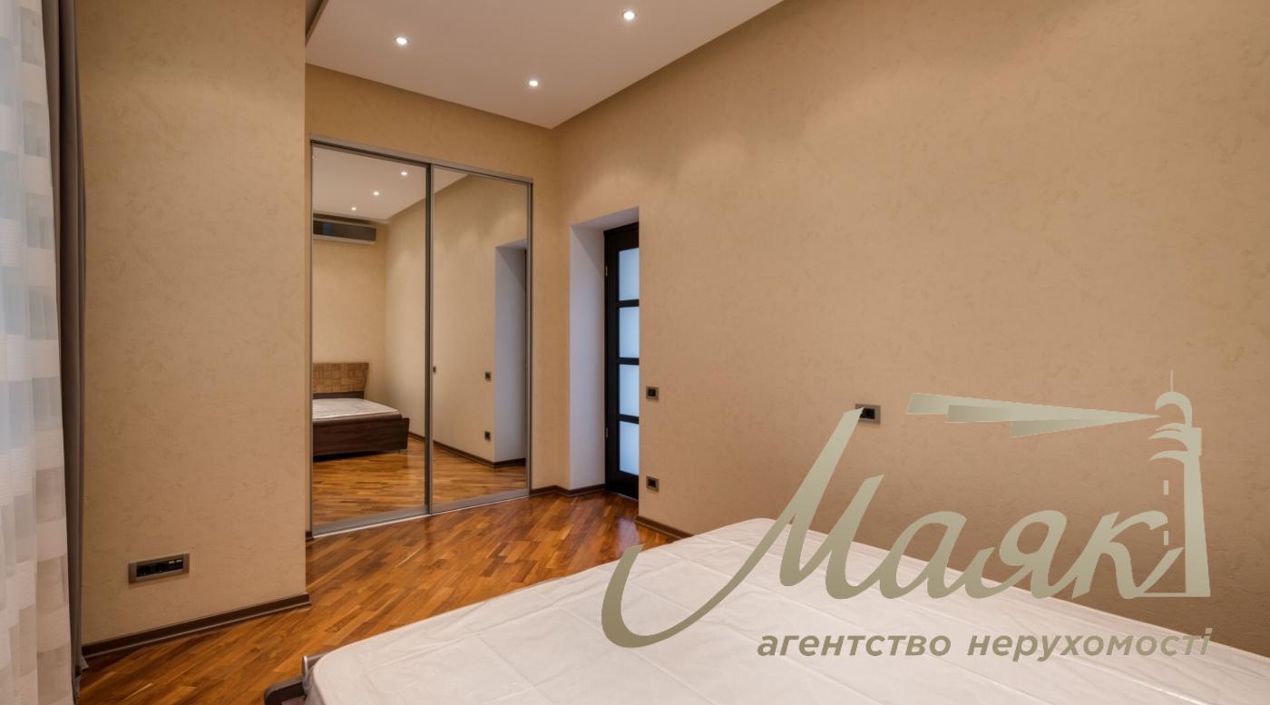 Оренда 2-х поверхового будинку 450м2, Лісники КМ Зелений гай