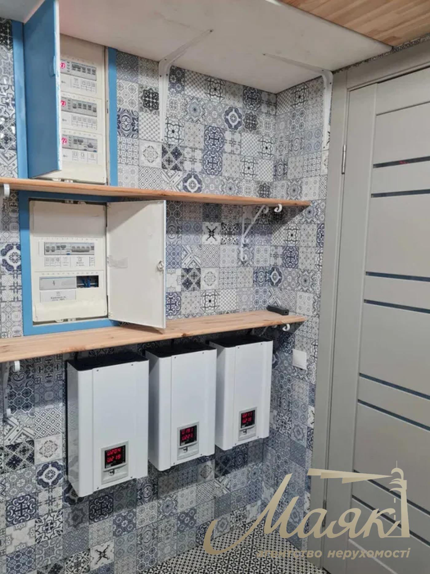 Sale of 3-storey house 240 sq.m. Obolon. Kyiv.