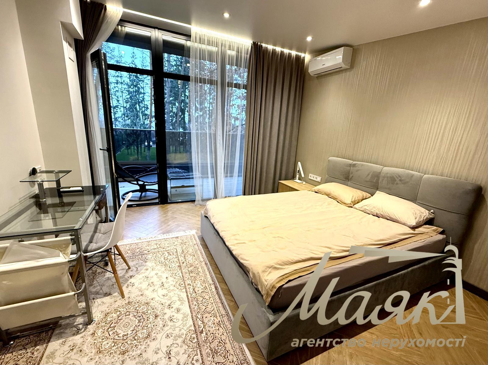 Оренда заміського будинку 215м2 з басейном у престижному передмісті Києва, Обухівський напрямок.